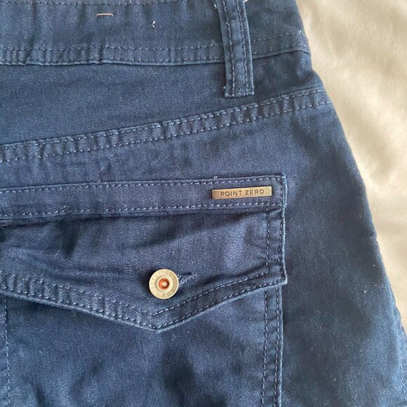 Point Zero Jean Shorts - Picture 4 of 4